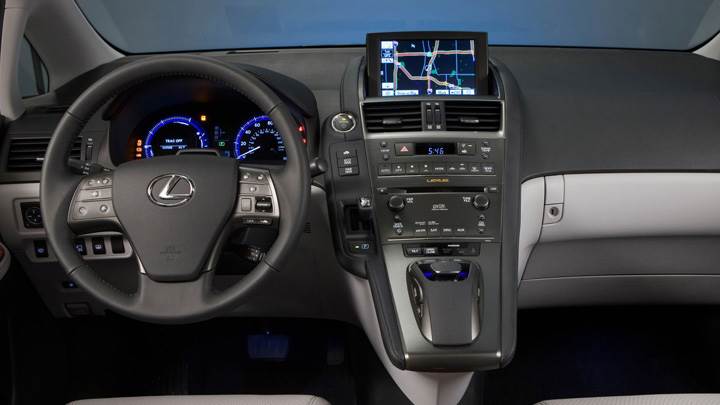 Dashboard Of Lexus HS 250H 2010